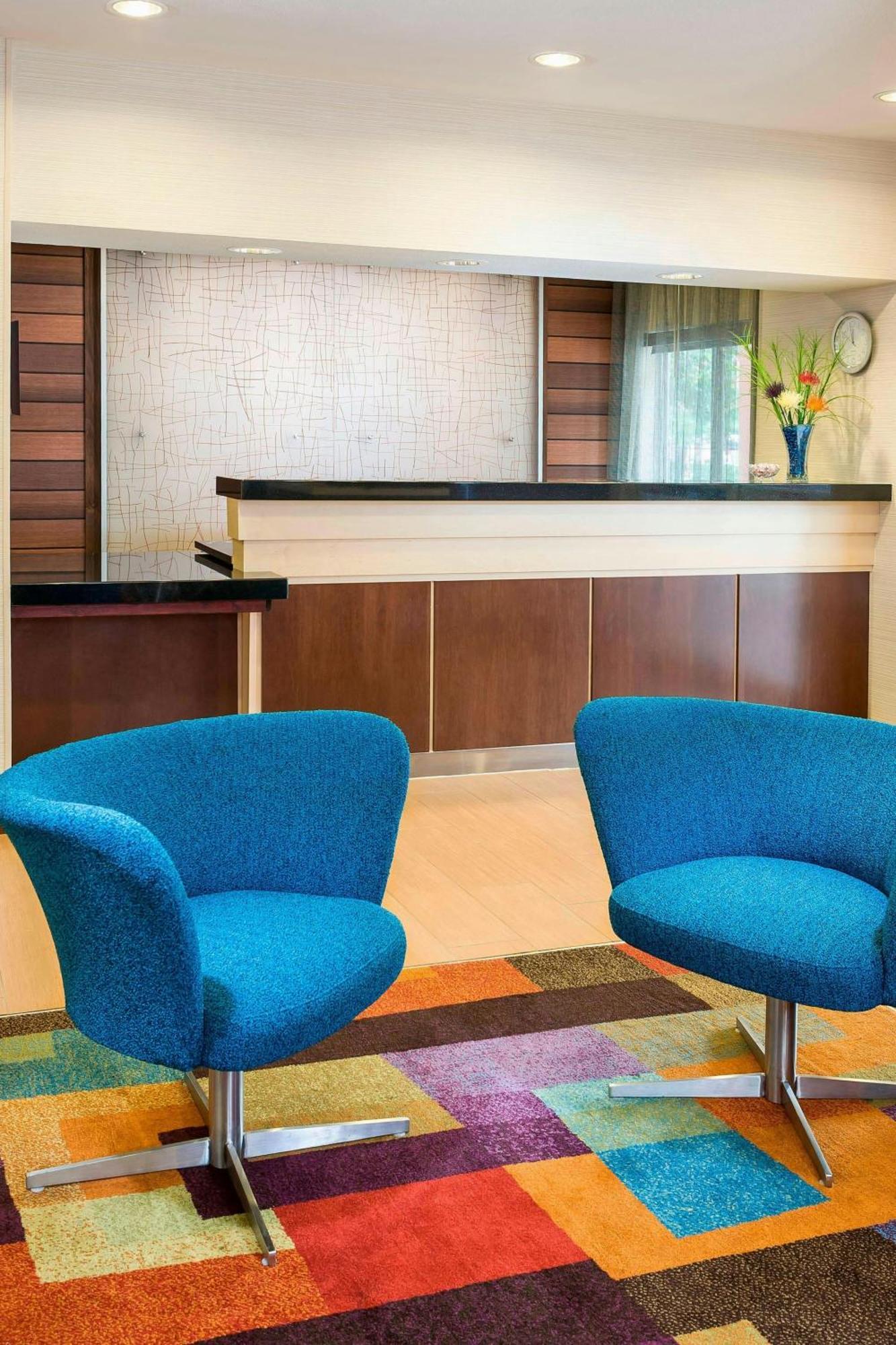 Fairfield Inn & Suites Dallas Park Central Экстерьер фото