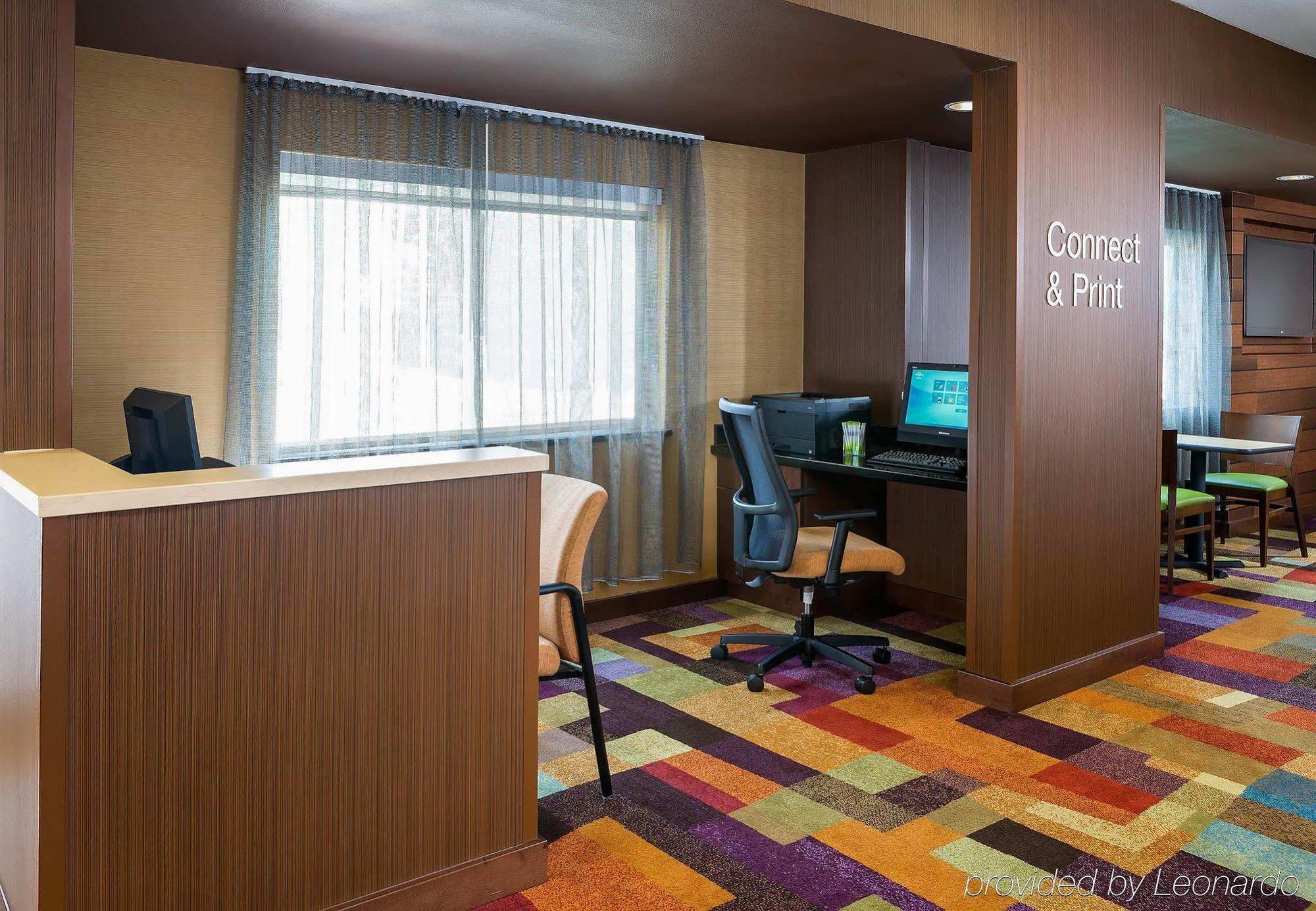 Fairfield Inn & Suites Dallas Park Central Экстерьер фото